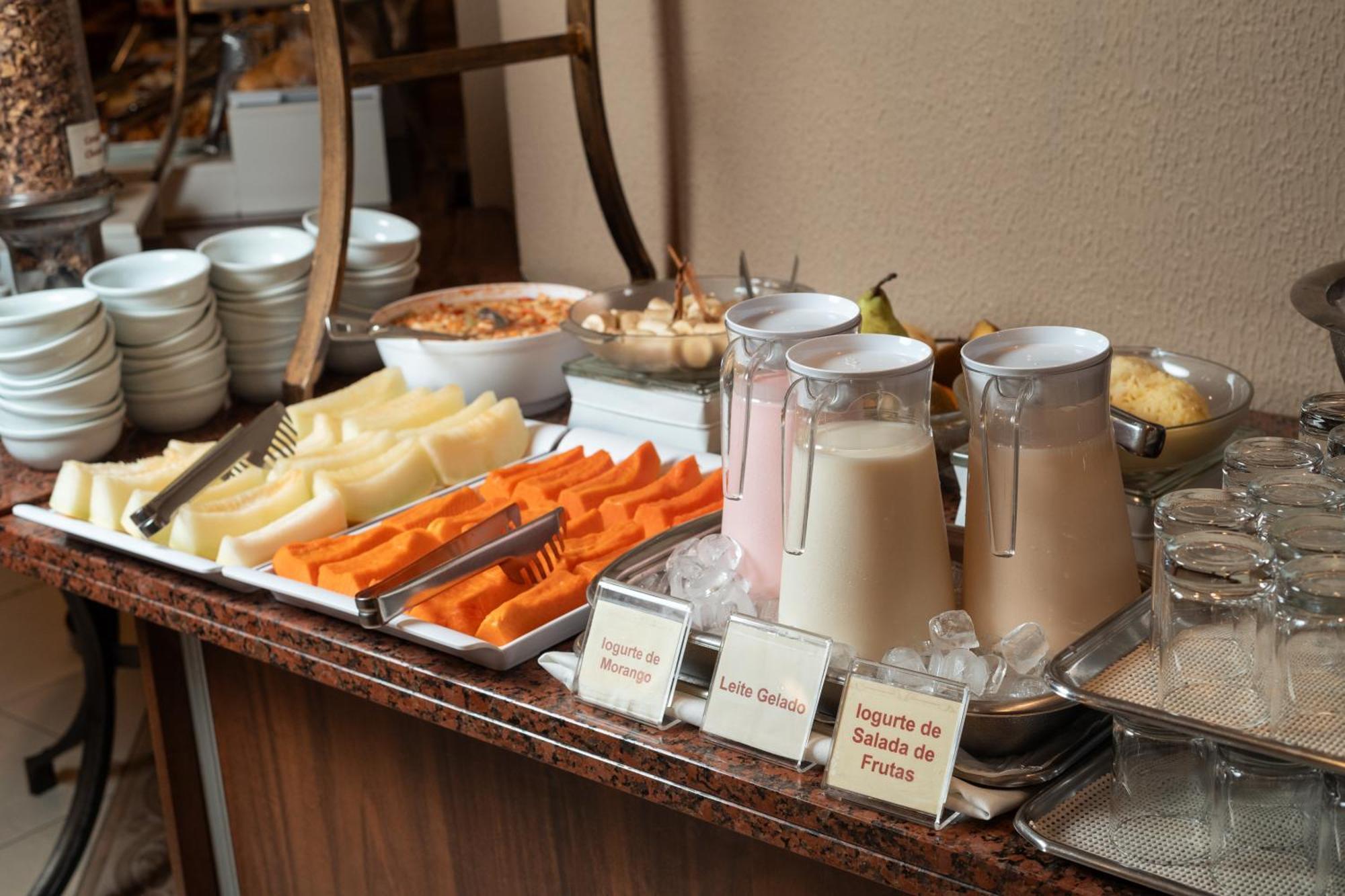 Hotel Villa Michelon Bento Gonçalves Eksteriør billede